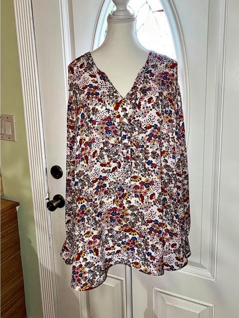 Talbots White Floral V-Neck Blouse with Multi-Color Print